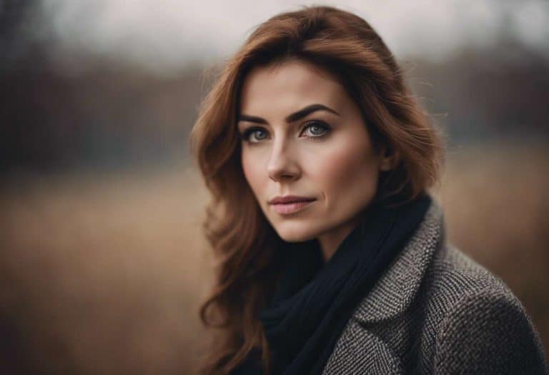 10 signes qu'une femme est émotionnellement indisponible