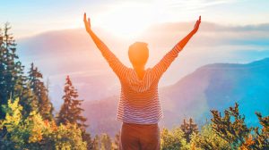 « Le secret ultime du bonheur dévoilé » : restez célibataire jusqu'à rencontrer l'être parfait avec ces 8 forces extraordinaires, c'est vital