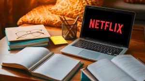 Nous assumons : Netflix devient votre allié indispensable pour réussir vos révisions comme jamais auparavant