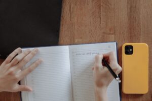 Comment renforcer l’estime de soi avec des techniques simples